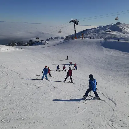 Deki Апартаменты